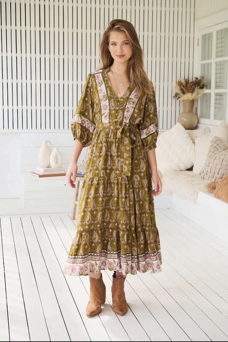 jaase long sleeve dress Amalie Print Mila Midi By Boho Luxe – Bella & The Gypsy Product Display: 178267 Radiana Plus Size Women Long sleeves Size:XL (30-31 sleeve length)