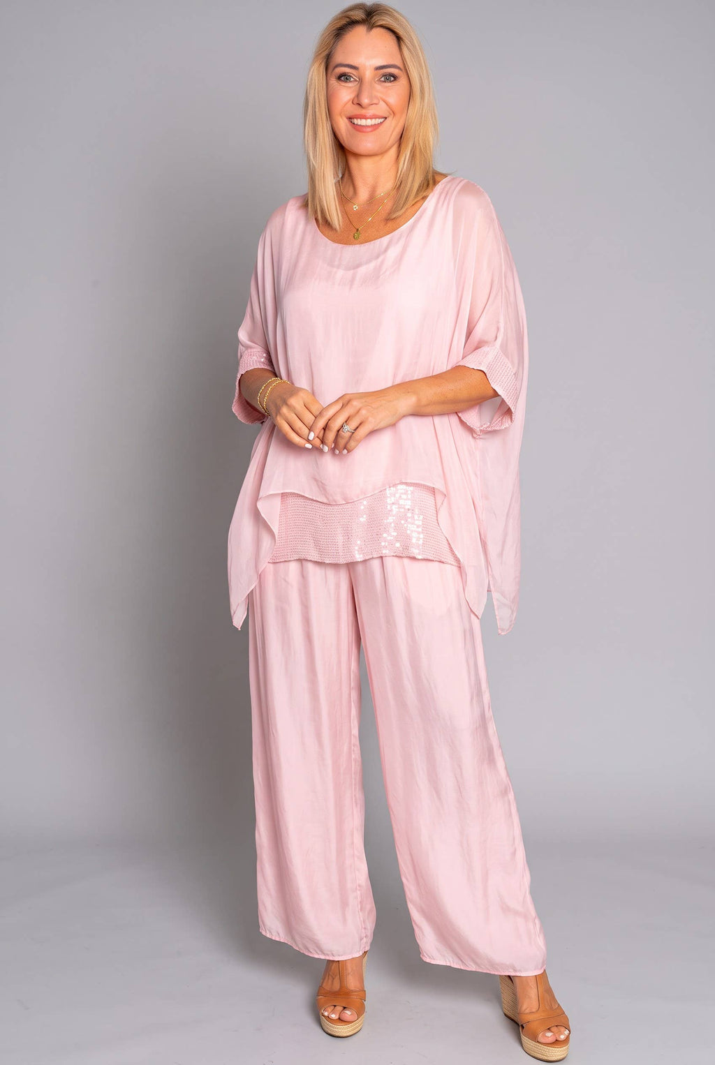 The Italian Closet - Elvera- baby pink- Silk tunic with sequin panel
