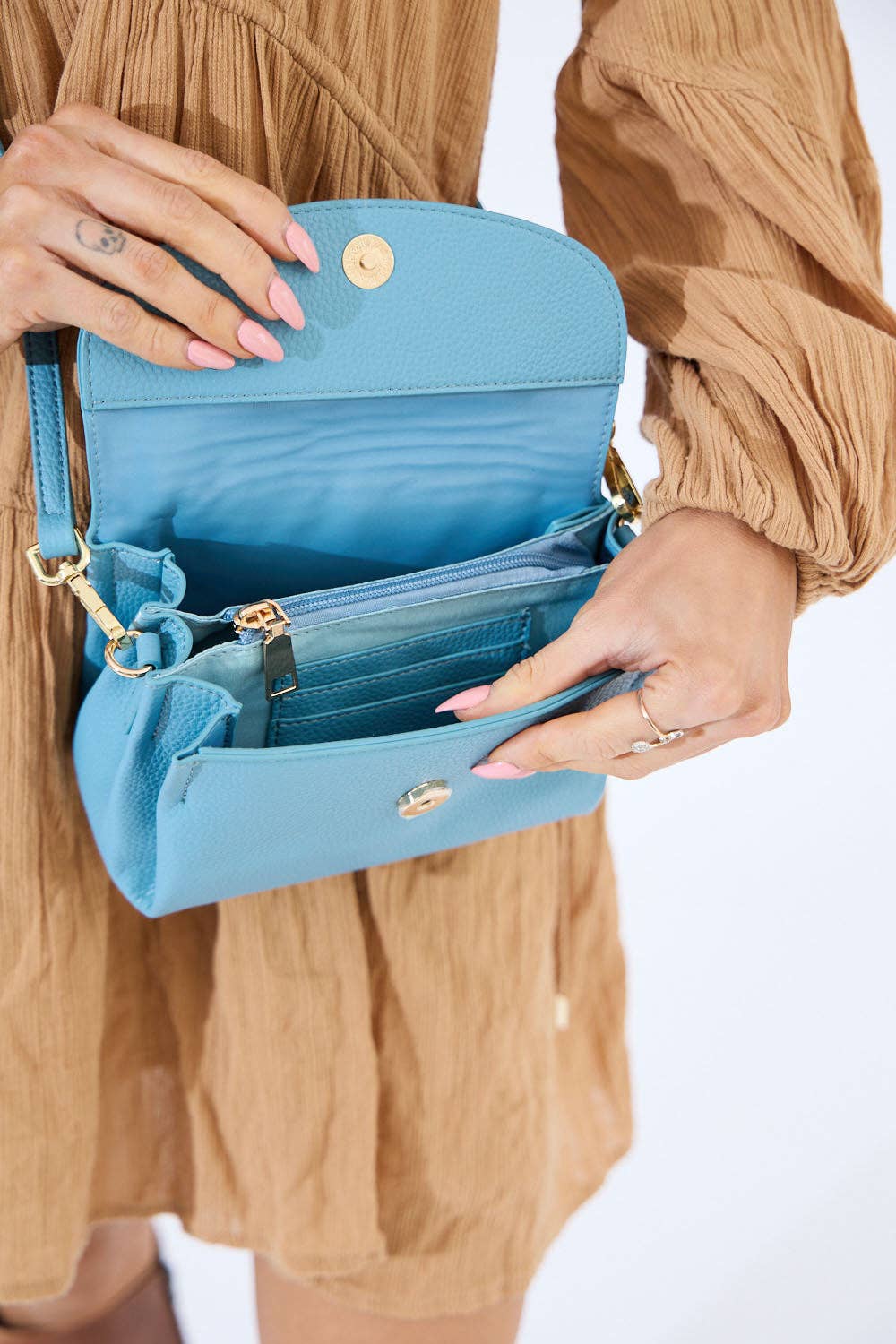 Nakoa The Label - Vegan PU Leather Malibu Crossbody - Sky Blue