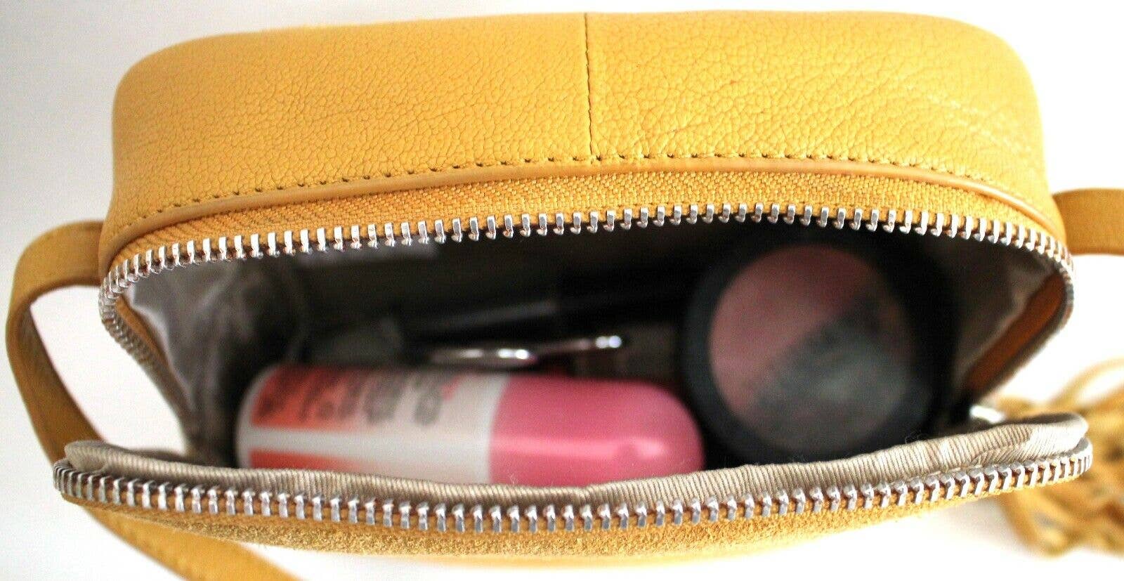 hide & chic - Quality Full Grain Leather Handbag.