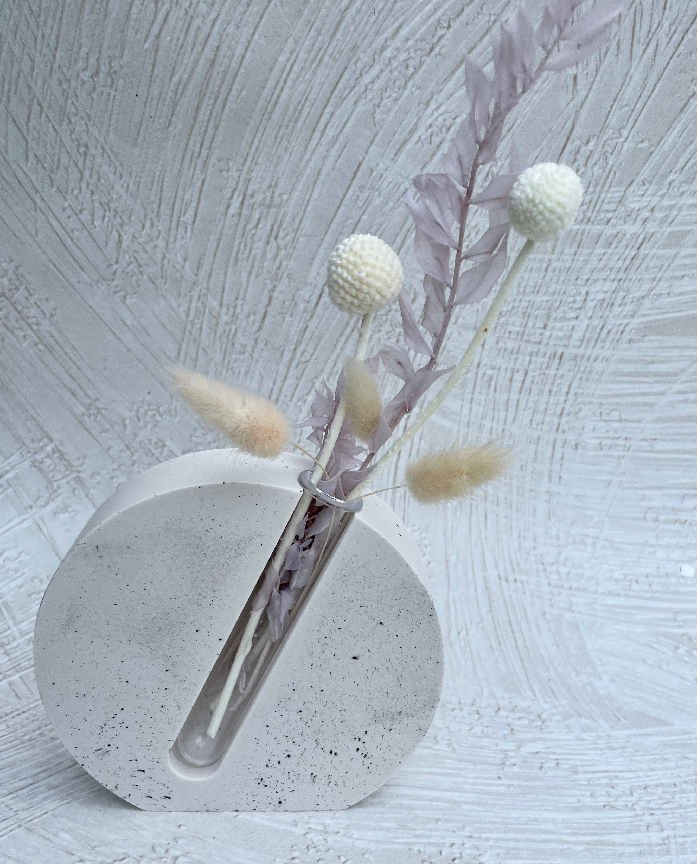 Haven Homewares - Sutton Propagation Vase - White