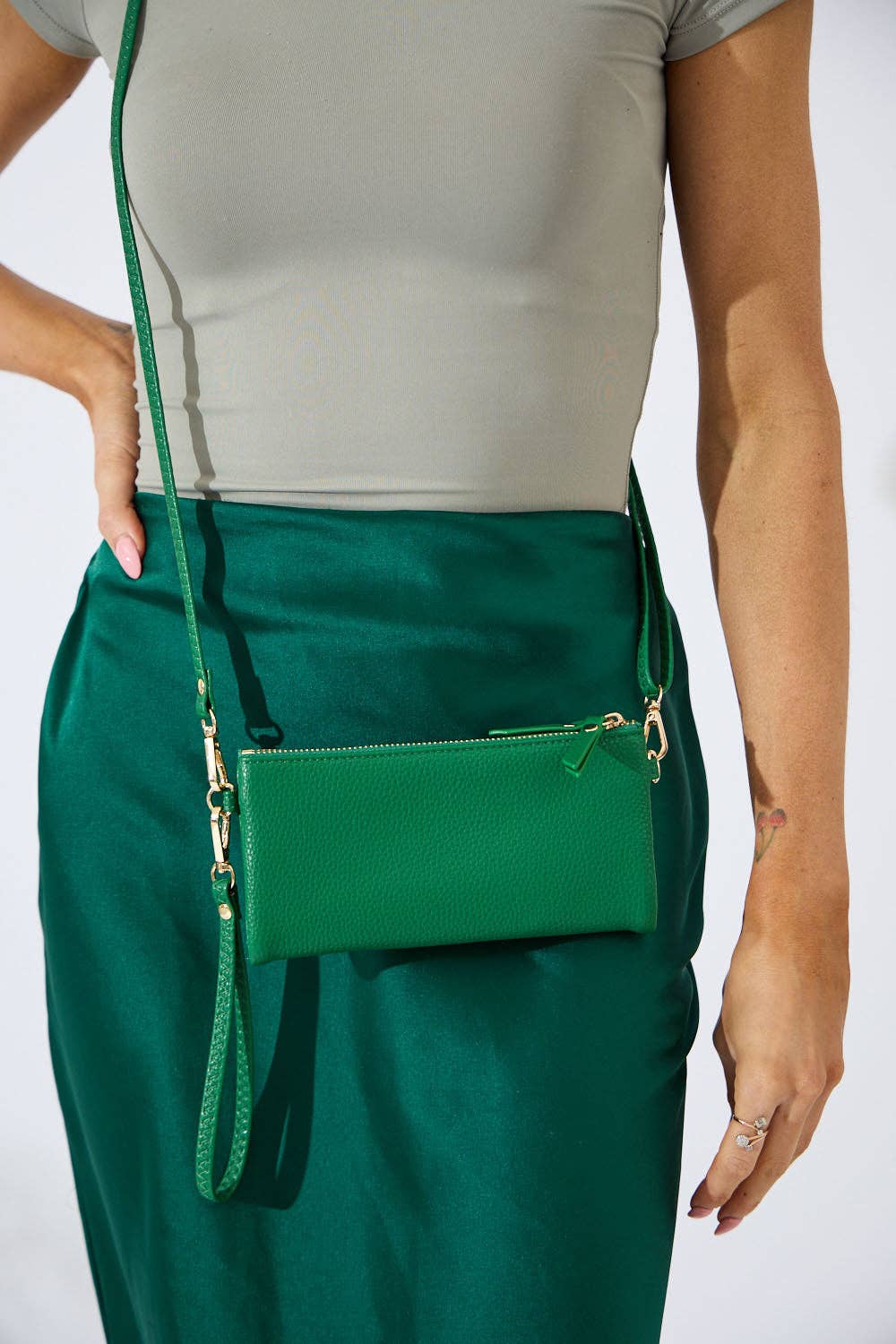 Nakoa The Label - Vegan PU Leather New Haven Crossbody Wallet - Emerald Green