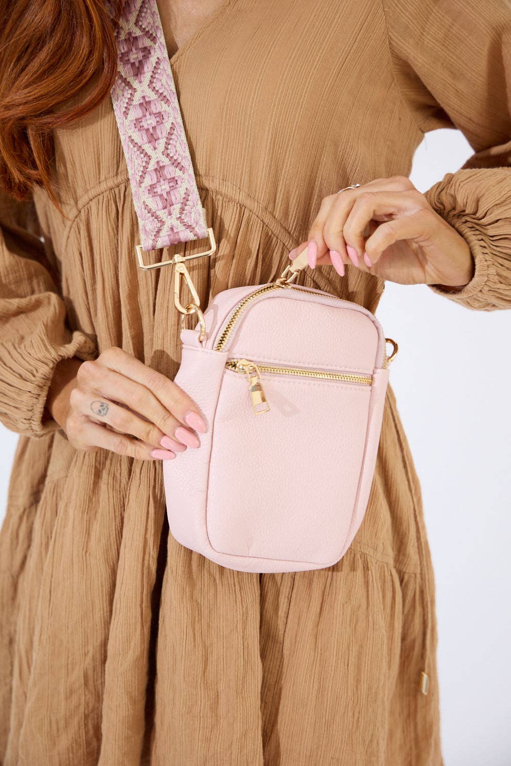 Nakoa The Label - Vegan PU Leather Palm Springs Phone Bag - Light Pink