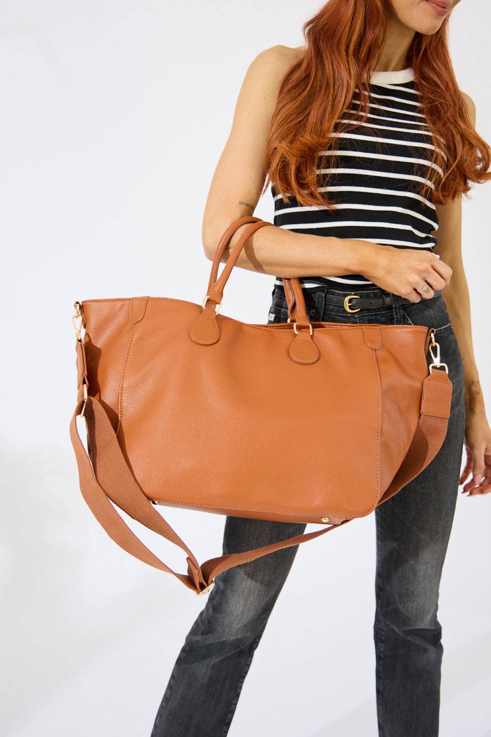 Nakoa The Label - Vegan PU Leather Los Angeles Oversized Tote Bag - Tan
