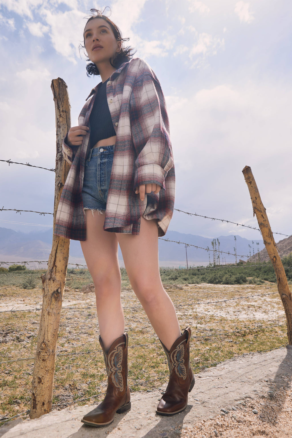 Myra Bag - Tribu Hide Boot - Brown