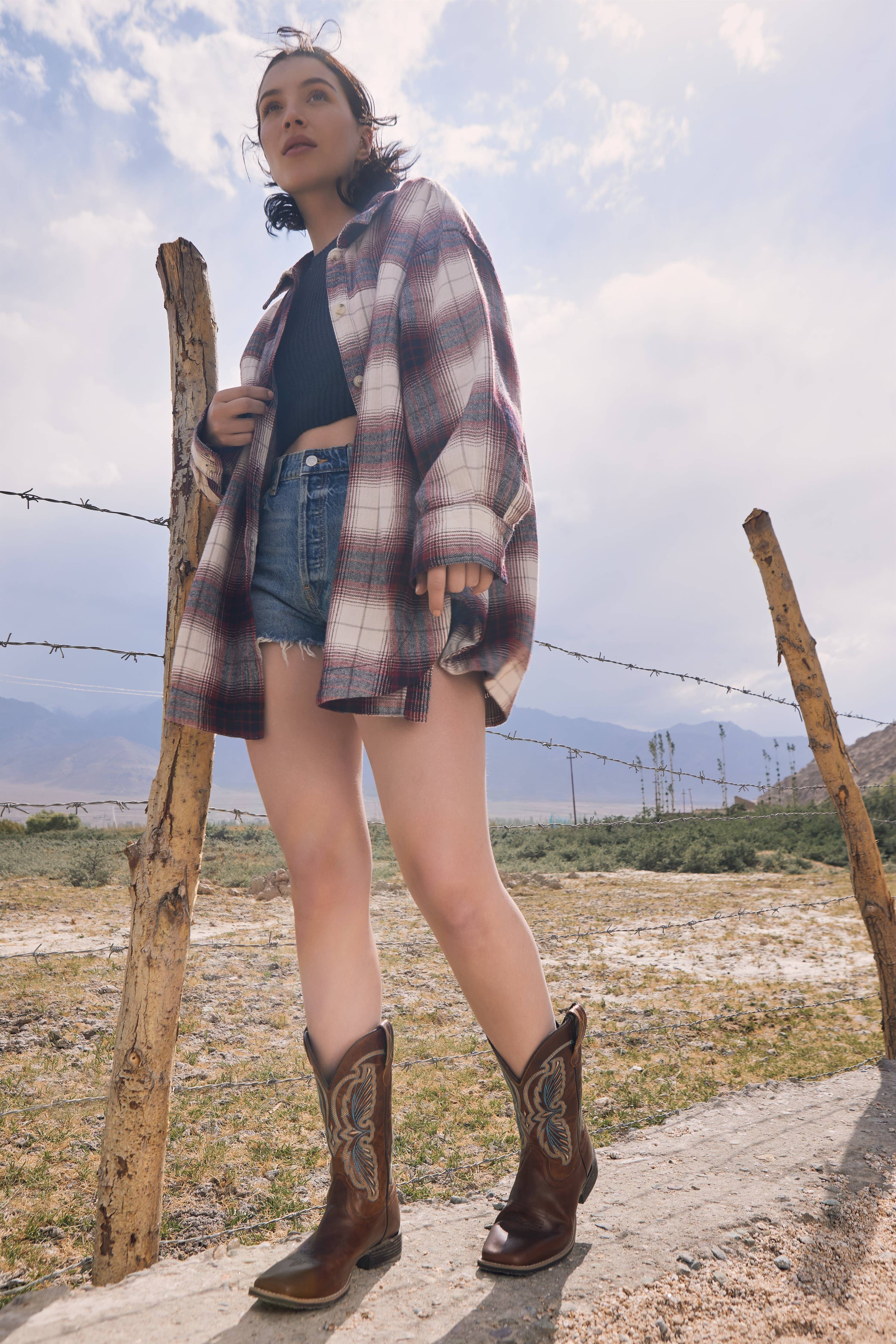 Myra Bag - Tribu Hide Boot - Brown