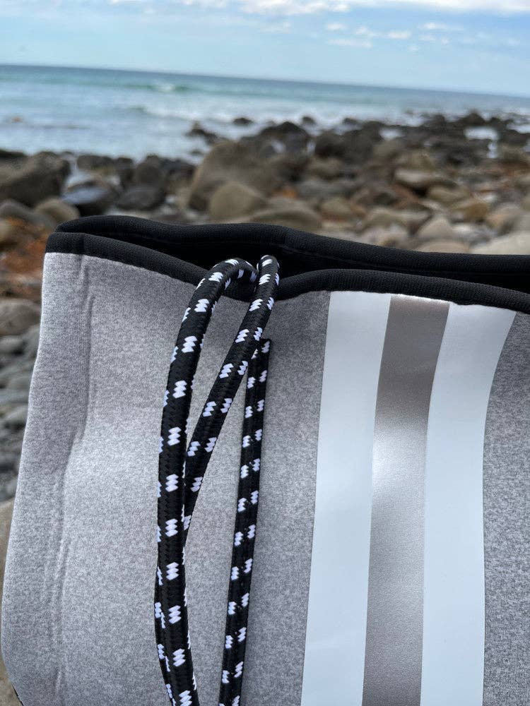 Nakoa The Label - Neoprene Bag - Vegan Tote - 2 Piece Set - Stripe - Grey & Silver