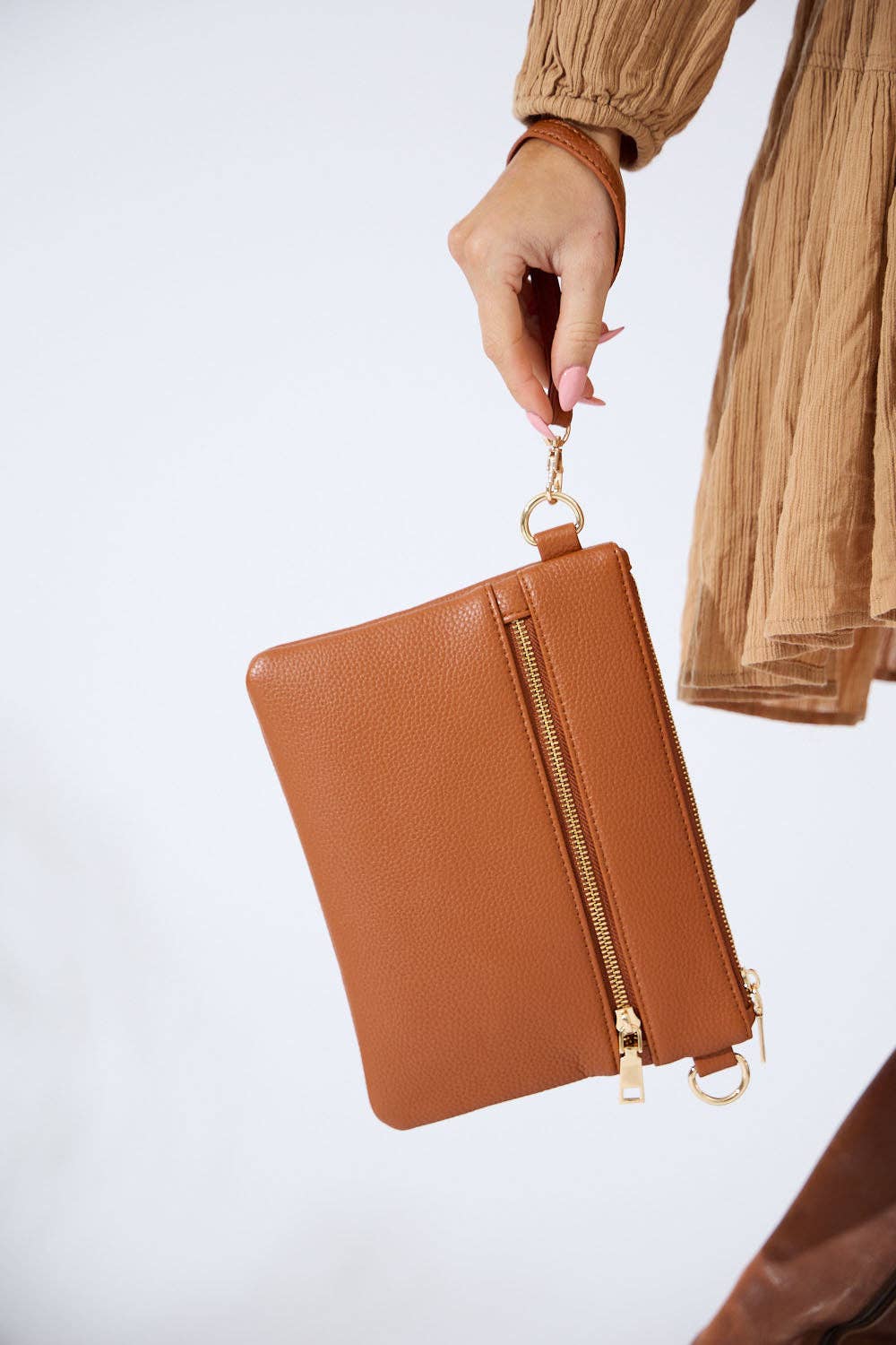 Nakoa The Label - Vegan PU Leather Arizona Crossbody - Tan