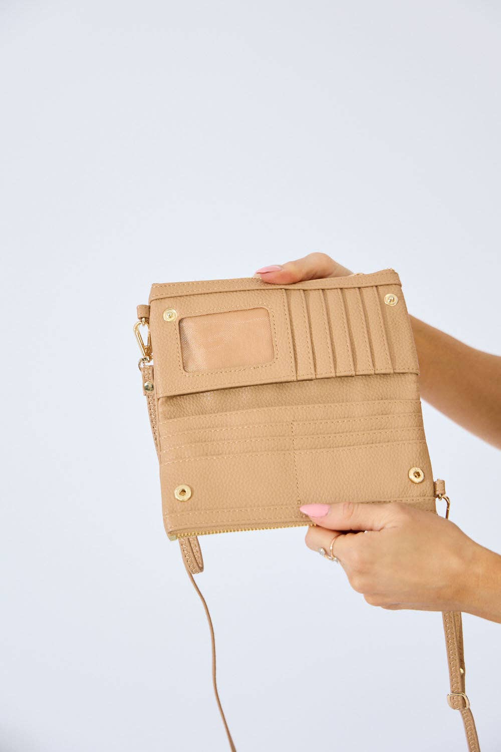 Nakoa The Label - Vegan PU Leather New Haven Crossbody Wallet - Beige