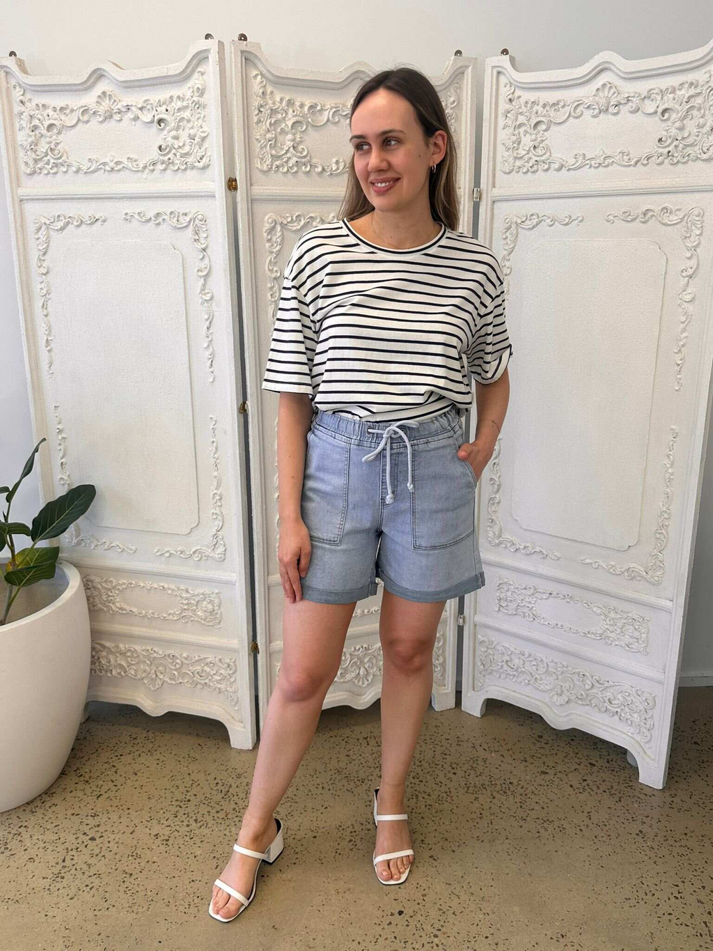 The Patch Short - Light Wash