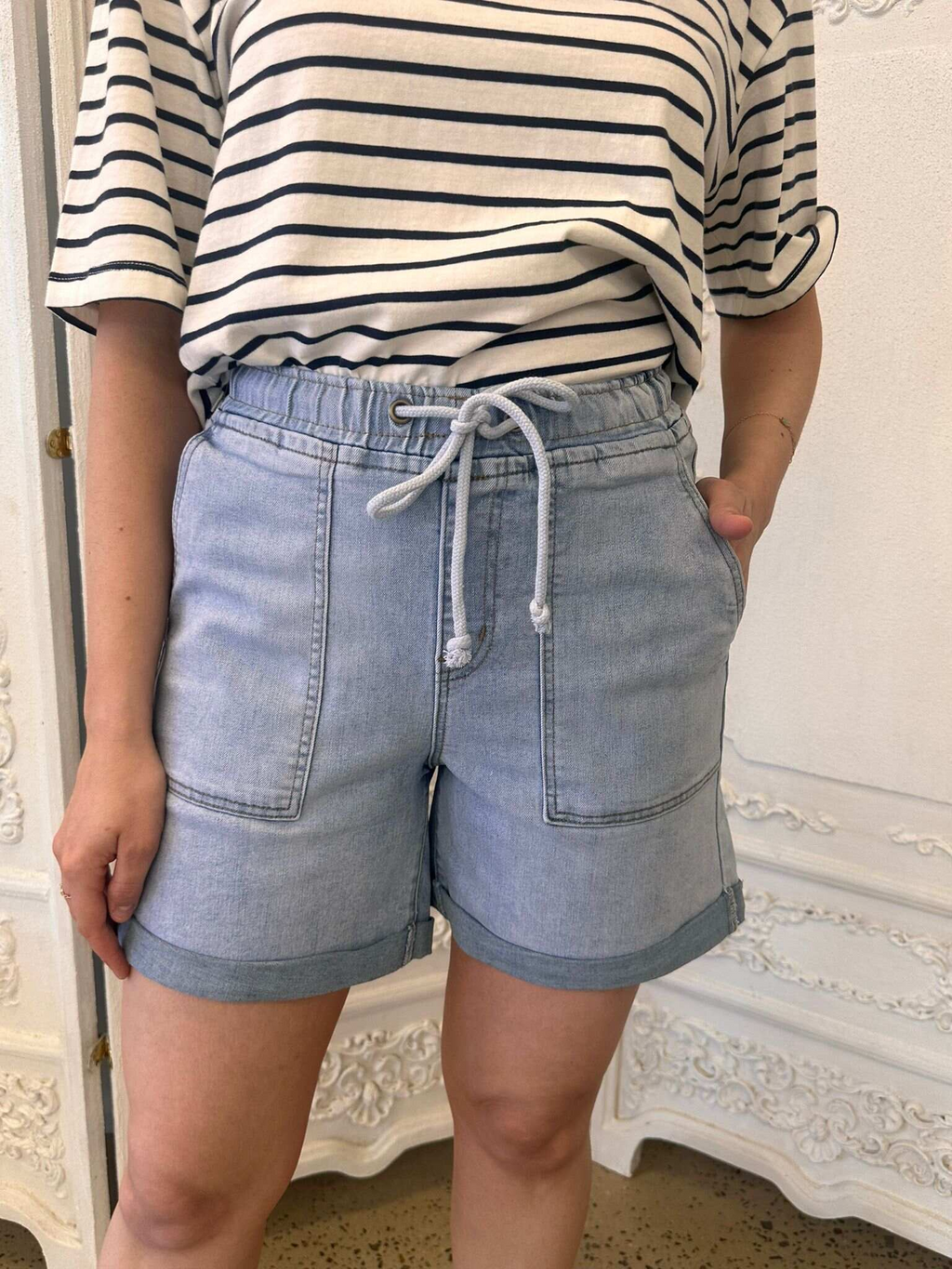 The Patch Short - Light Wash
